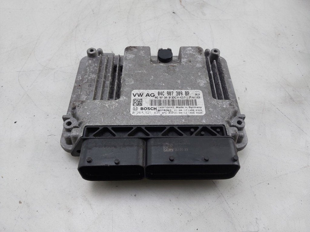 COMPUTER MOTOR Skoda Fabia III Combi (NJ5) (01-2014/12-2022), Robert Bosch AG, Gebruikt, Skoda, Robert-Bosch-Allee 1
74232  Abstatt, DE