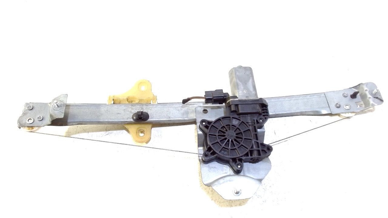 Raammechaniek elektrisch links voor Renault Clio, Onderdelen@venauto.nl, Van der Ven Autorecycling B.V., Gebruikt, Ettenseweg 76, 4706 PB Roosendaal, The Netherlands