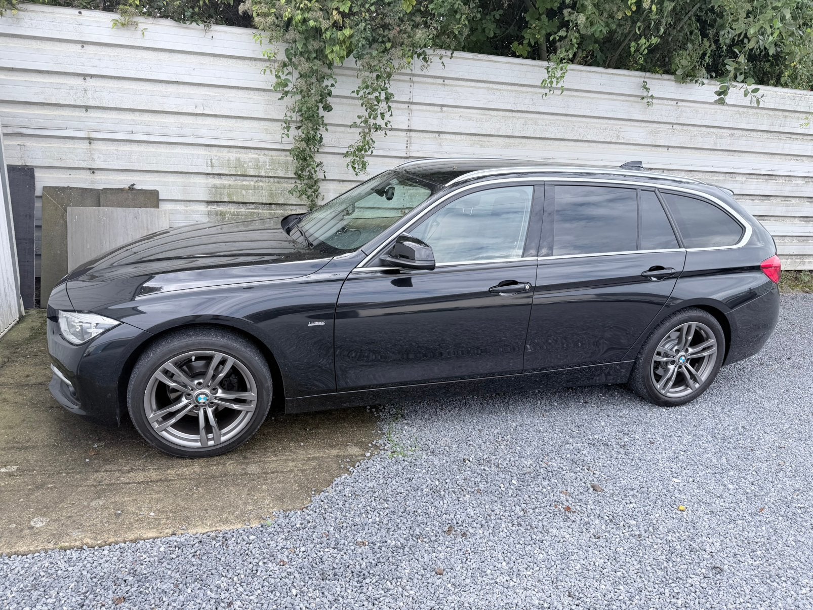 BMW serie 3 touring, Autos, Cuir, 745 kg, Achat, 5 portes