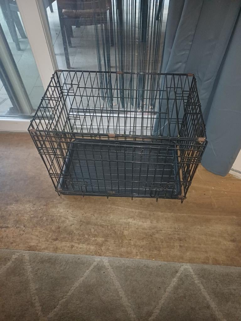 Benche, Comme neuf, Moins de 65 cm, Chenil chien, Enlèvement