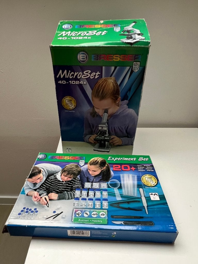 Bresser MicroSet 40x-1024x Microscoop + Experiment Set, Ophalen, Zo goed als nieuw, Ontdekken