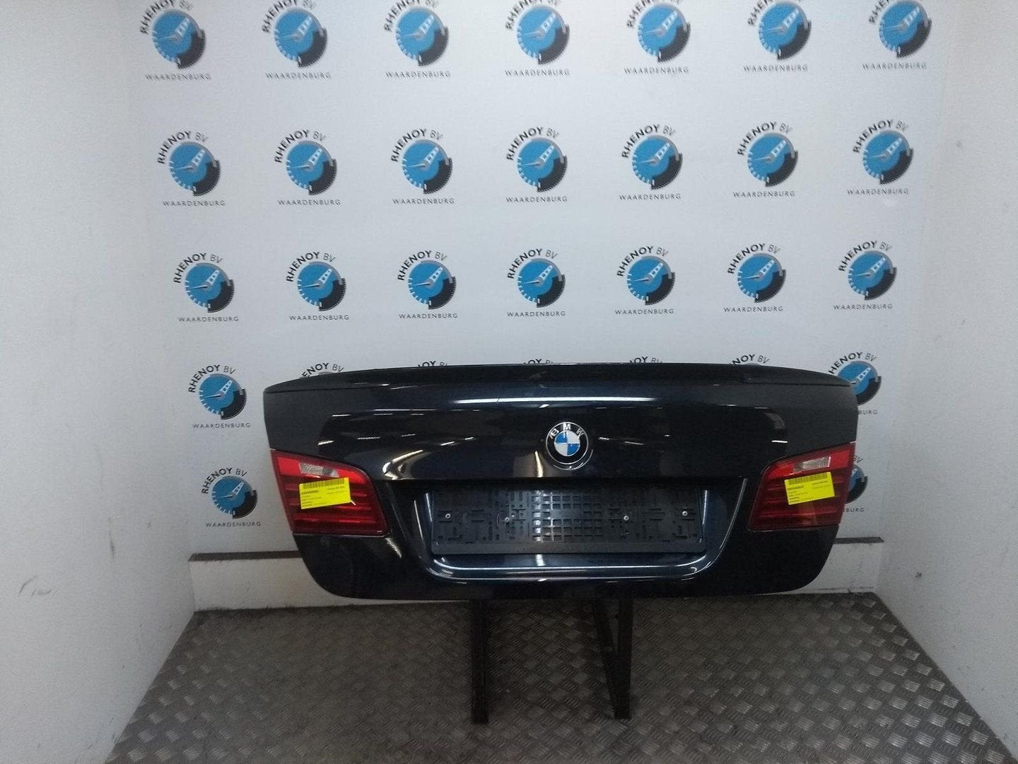 BMW 5 SERIES F10 520D XDRIVE Diesel ACHTERKLEP 2014, Ophalen of Verzenden, Gebruikt, ARN erkend