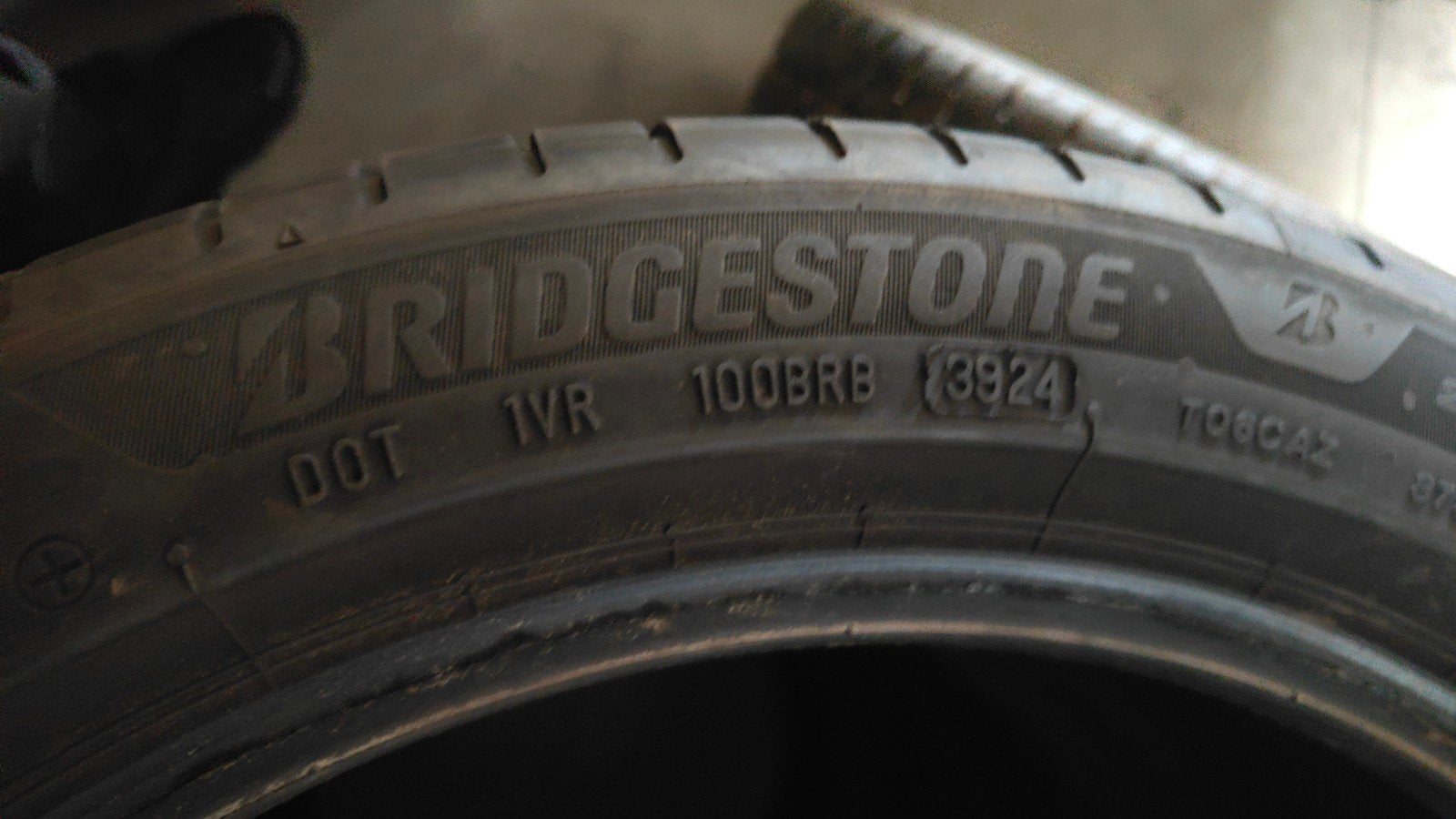 235/45r18 Bridgestone 45€ per stuk met montage en balanceren, Ophalen of Verzenden