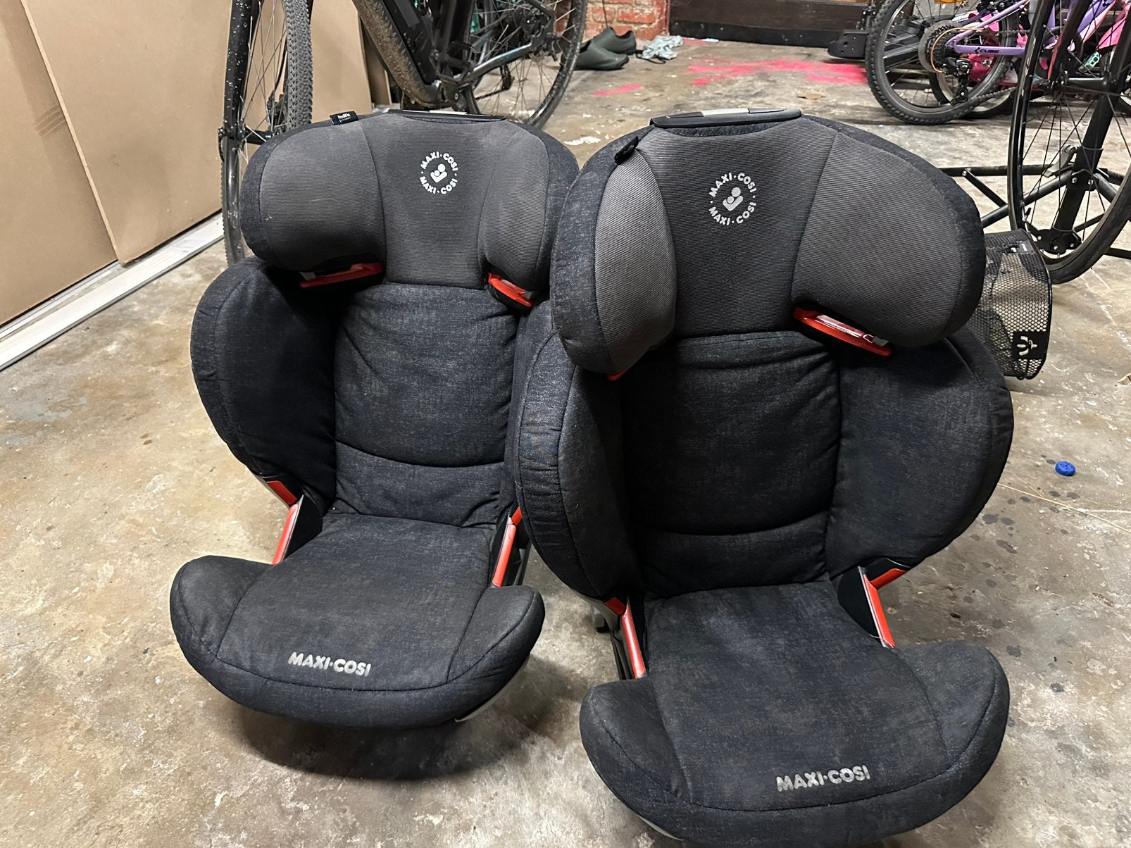 2 sièges auto isofix maxi cosi, Enlèvement, Comme neuf, Isofix