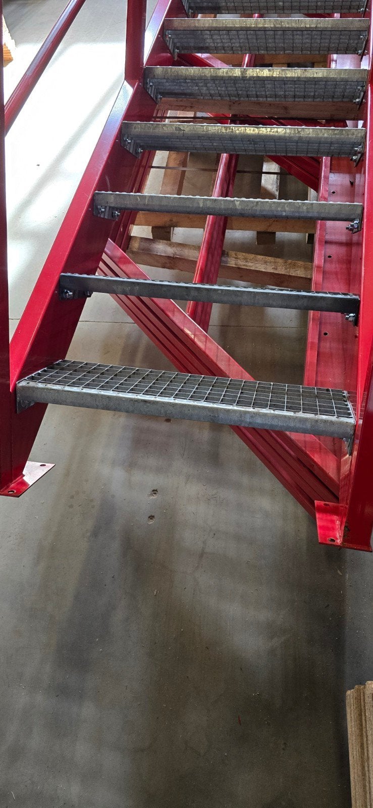 Trap metaal ofwel stalen mezzanine trap industriële trappen, Doe-het-zelf en Bouw, Ophalen, Gebruikt