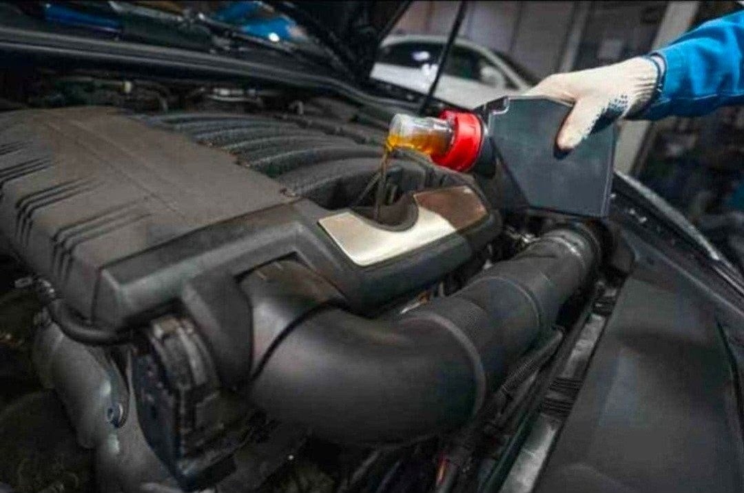 Mécanicien automobile expérimenté | Entretien et réparations, Enlèvement, Daihatsu