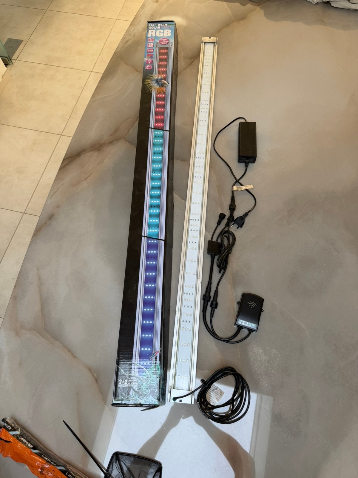 JBL Solar Effect RGB 1500 + Contrôle solaire + Garantie, Animaux & Accessoires, Enlèvement, Utilisé, Éclairage ou Chauffage, JBL