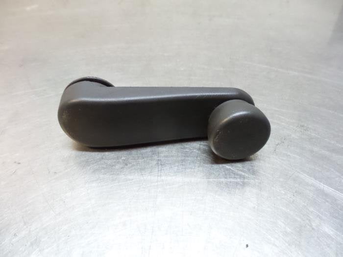 Manivelle de vitre d'un Chevrolet Kalos, -, Utilisé, -, -
