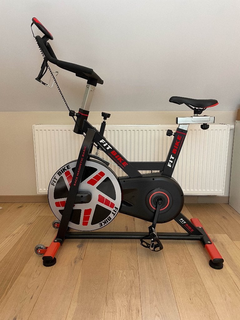 Fitbike indoor fiets, Sports & Fitness, Appareils de fitness, Comme neuf, Vélo de spinning, Jambes, Métal, Enlèvement