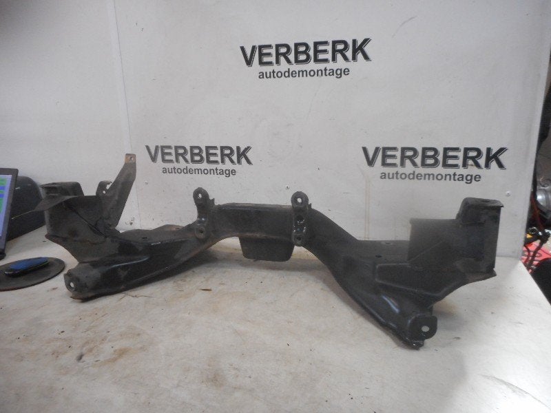 SUBFRAME VOOR Volvo V40 (VW) (01-1995/06-2004), Gebruikt, Info@volvocars.com, Volvo, Volvo Car Germany GmbH