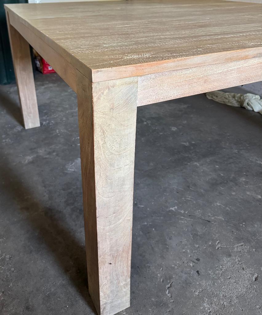 massief teak tafel  145x145, Huis en Inrichting, Tafels | Eettafels, Ophalen, Zo goed als nieuw, Vijf personen of meer, 100 tot 150 cm