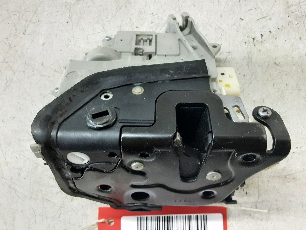 PORTIERSLOT LINKS ACHTER A5 Sportback (8TA) (8K0839015C), Info@audi.de, Audi, Audi AG, Achter