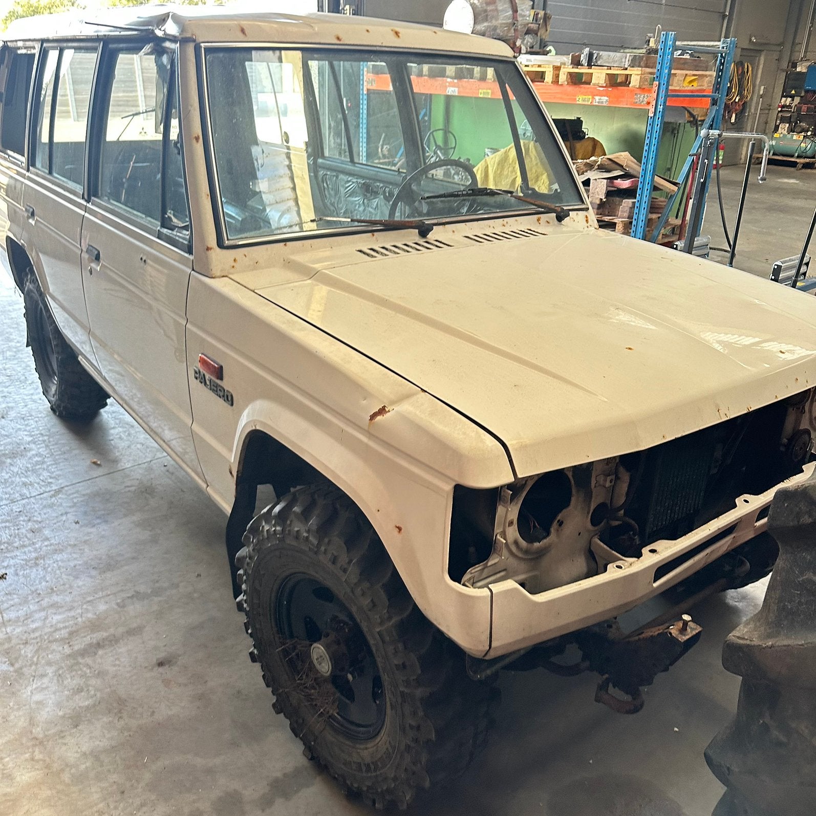 Mitsubishi pajero mk1 lwb 2.5td, Auto's, Particulier, Te koop, Mitsubishi