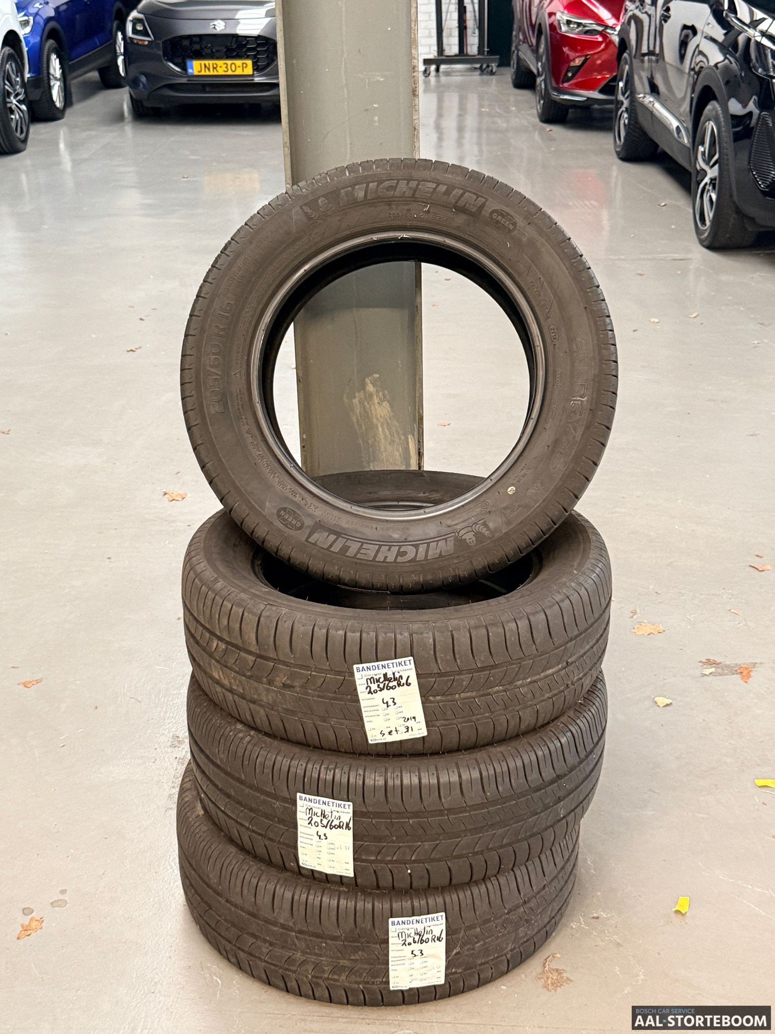 4x zomerbanden 205/60R16 92H Michelin Energy Saver, Ophalen, Gebruikt, -, 205 mm