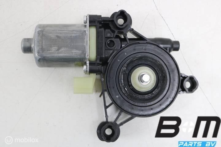 Raammotor linksvoor Audi A3 8V Facelift 5Q0959802B, Utilisé
