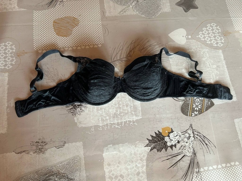 Soutien-gorge noir en dentelle, Vêtements | Femmes, Sous-vêtements & Lingerie, Esmara, Enlèvement, Noir, Soutien-gorge
