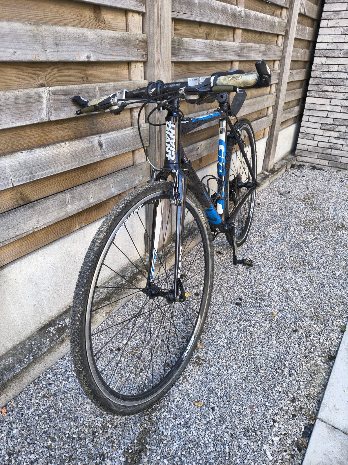 Giant tcx, Enlèvement, Giant