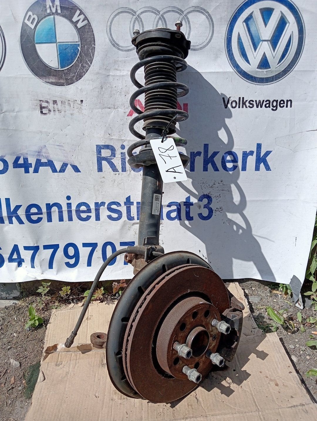 Schokdemperpoot rechts-voor van een Volkswagen Golf, Volkswagen, -, Utilisé, -