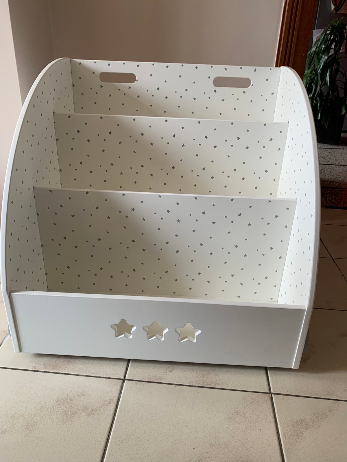 Bibliothèque sur roulettes pour enfant, Huis en Inrichting, Kasten | Boekenkasten, Zo goed als nieuw, 50 tot 100 cm, Minder dan 100 cm