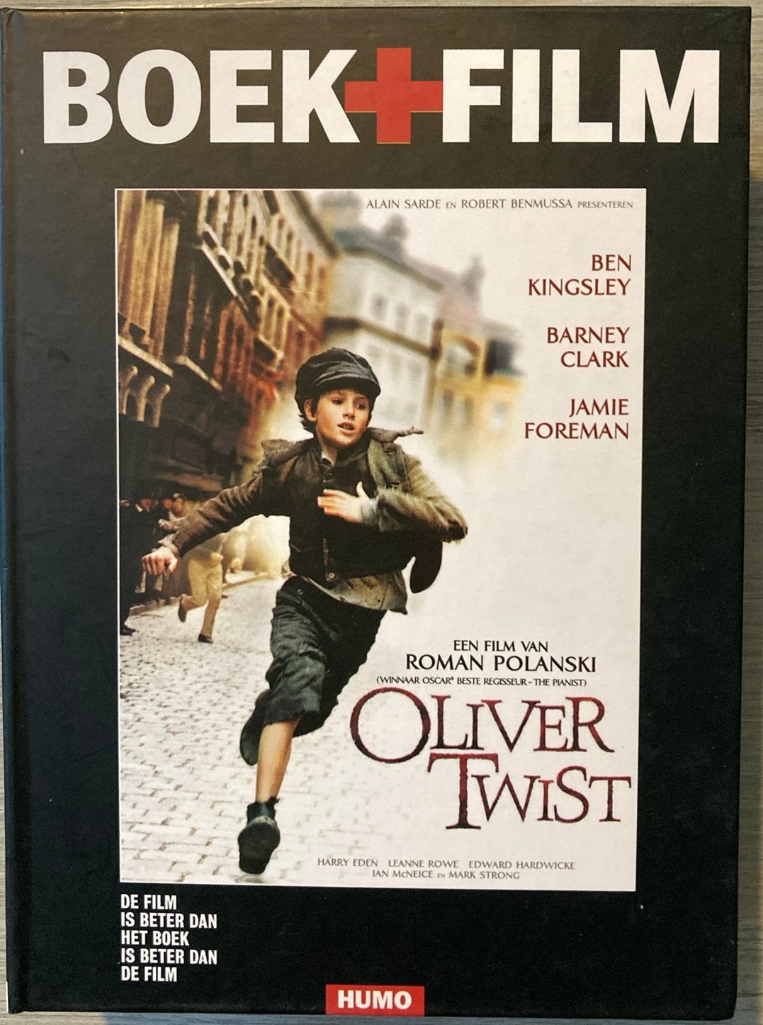 Boek + film Oliver Twist, Boeken, Literatuur, Ophalen of Verzenden, Zo goed als nieuw
