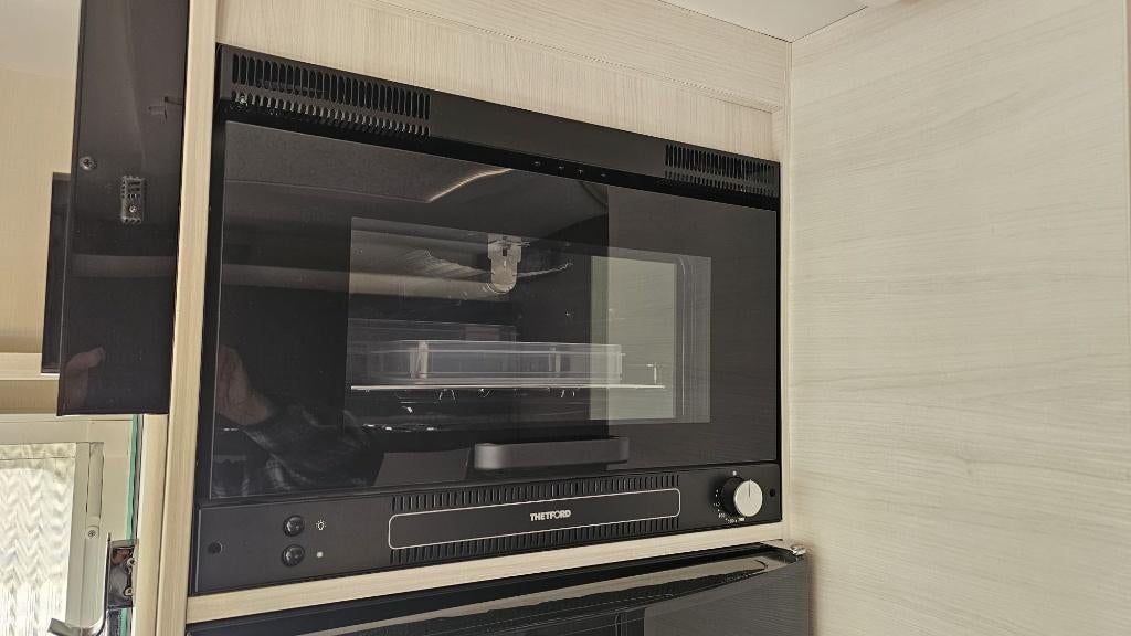 Thetford 525 gasoven en grill 23 ltr - inbouw, Ophalen, Zo goed als nieuw