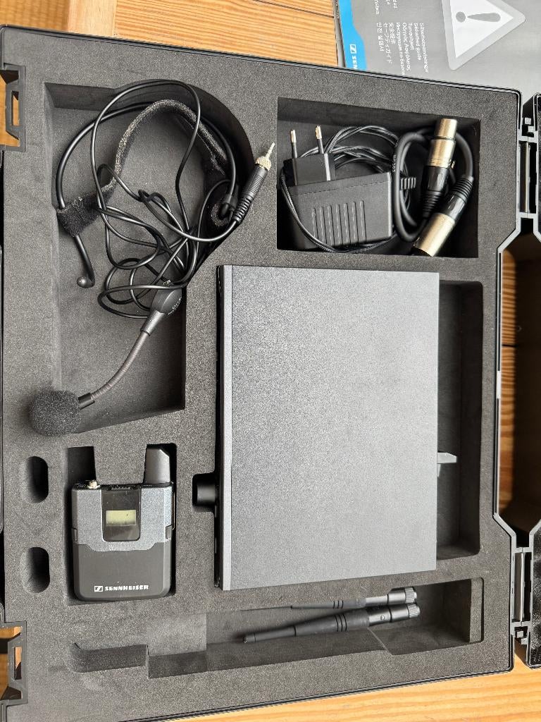 Sennheiser ewD1 Digital Wireless Headset ME3-II System, Enlèvement, Comme neuf, Audio
