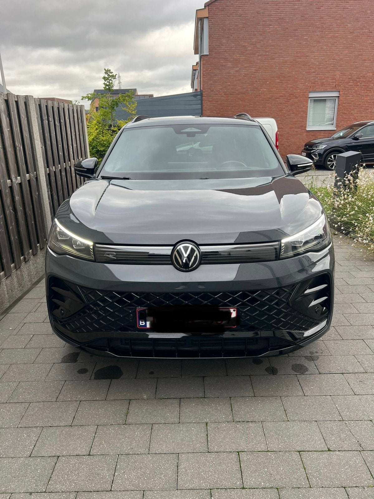 Volkswagen Tiguan R-Line 2024 | 1.5 TSI Mild Hybrid |, Auto's, Volkswagen, Euro 6, 4 cilinders, Leder, Particulier
