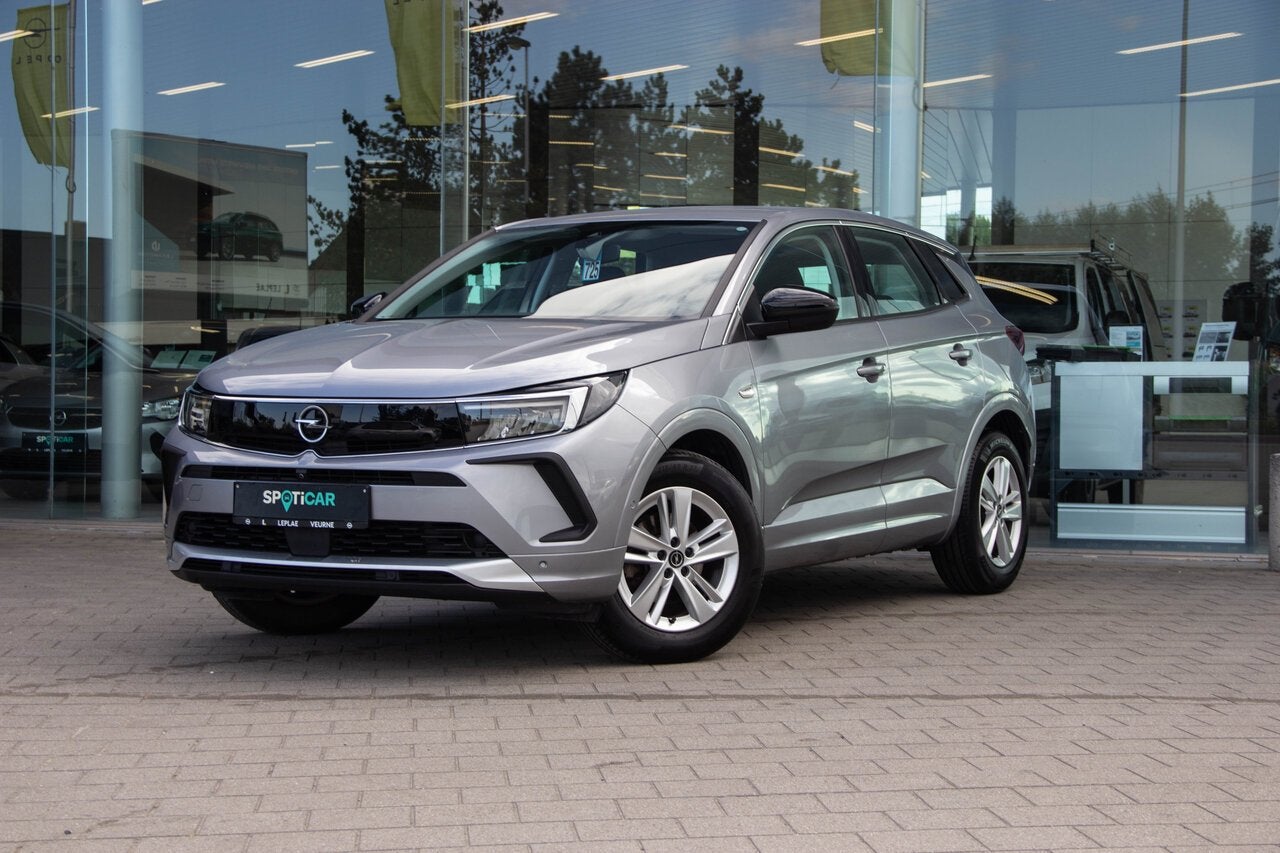 Opel Grandland EDITION 1.2T AT8 130PK |GPS|CAMERA|, Autos, Argent ou Gris, Achat, Euro 6, Entreprise