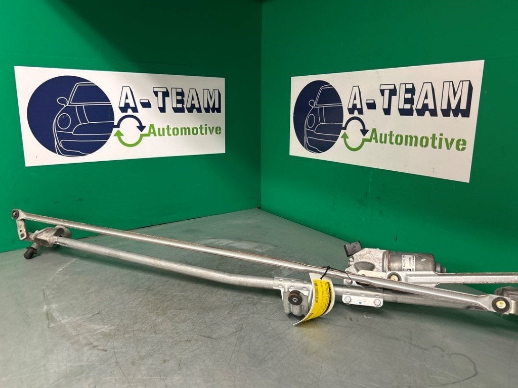 MOTEUR + TRINGLERIE ESSUIE GLACE AVANT Opel Zafira (M75), Valeo, Opel, Utilisé, 100, rue de Courcelles
75017  Paris, FR