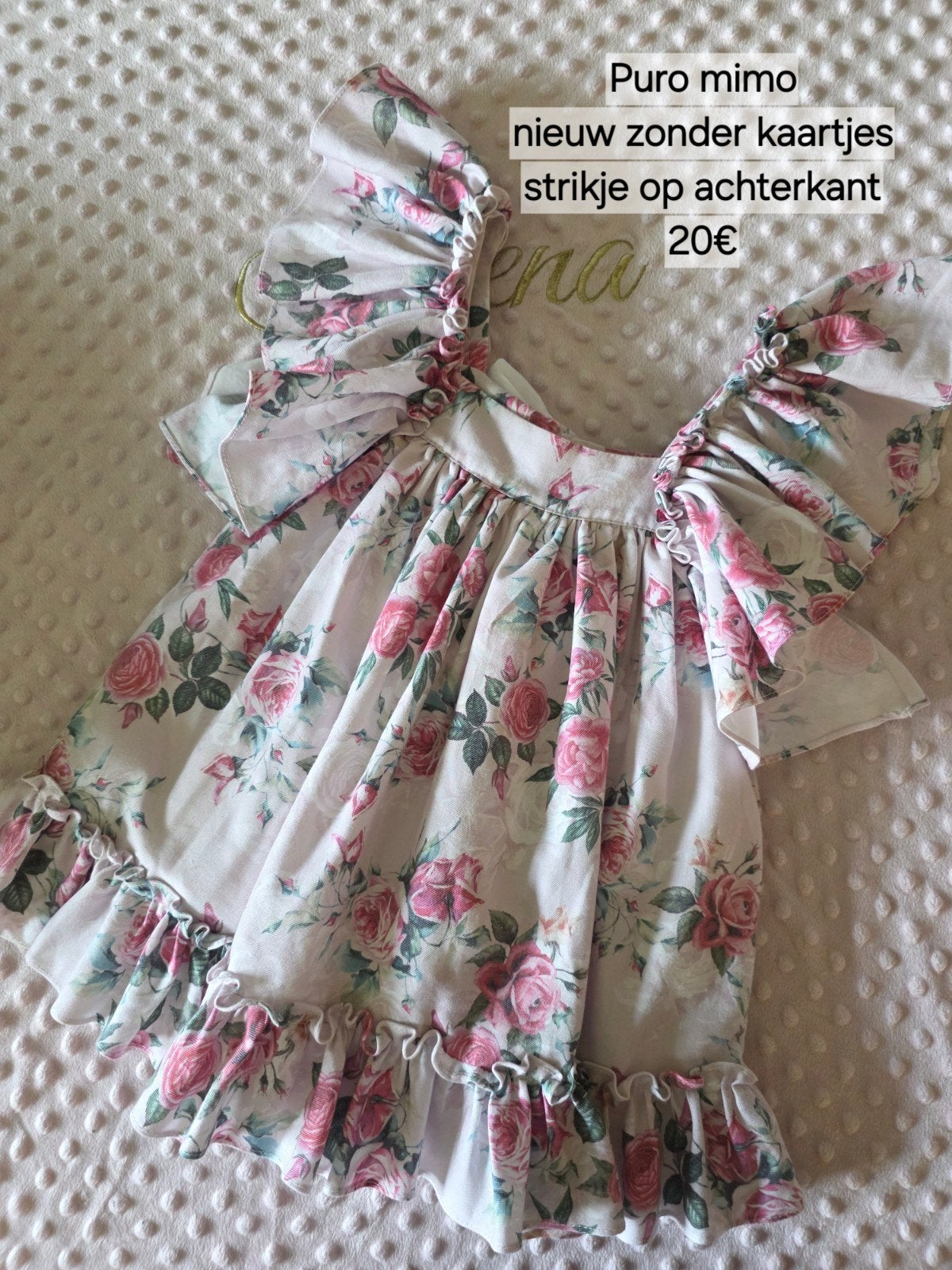 Heel veel meisjes kledij te koop, Ophalen