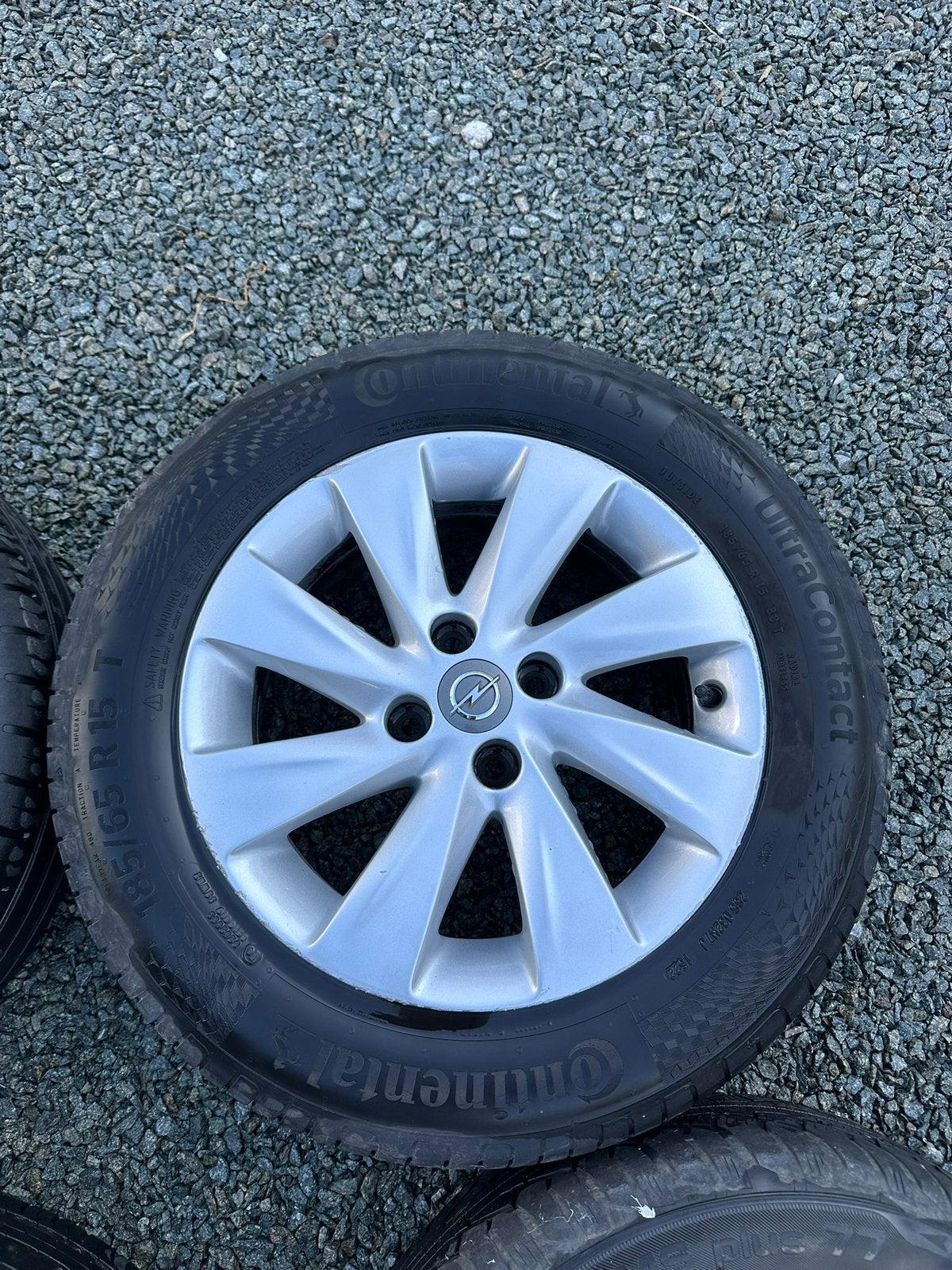 Pneu opel corsa, Auto-onderdelen, Banden en Velgen, Ophalen, Overig, Overige, Overige