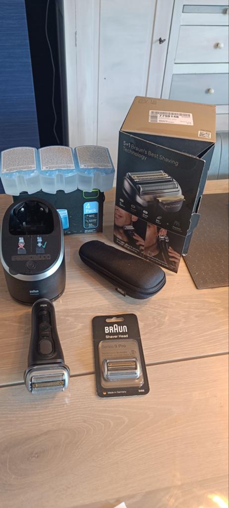 Braun Series 9 Pro+, Ophalen
