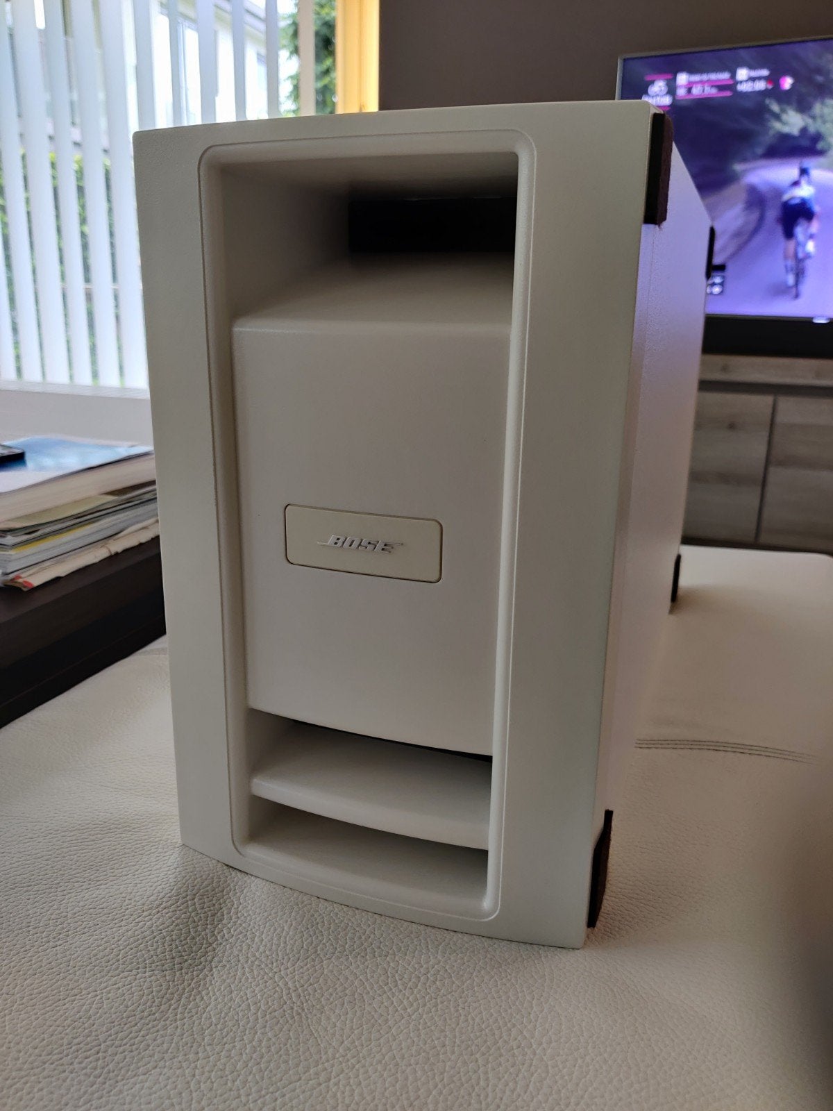 Subwoofer wit , luidsprekers cubes Bose,, Enlèvement, Comme neuf