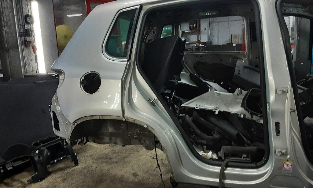 SPATBORD RECHTS ACHTER Volkswagen Tiguan (5N1 / 2), Gebruikt, Achter, Volkswagen, Spatbord