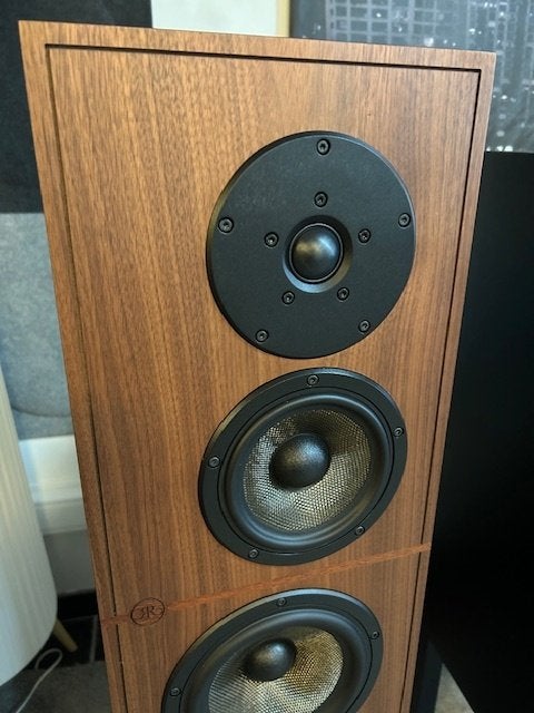 Revival Audio ATALANTE 4 walnut (SUPERDEAL) jonge 2dehands, Audio, Tv en Foto, Luidsprekerboxen, Vloerstaande luidspreker, Info@revivalaudio.com