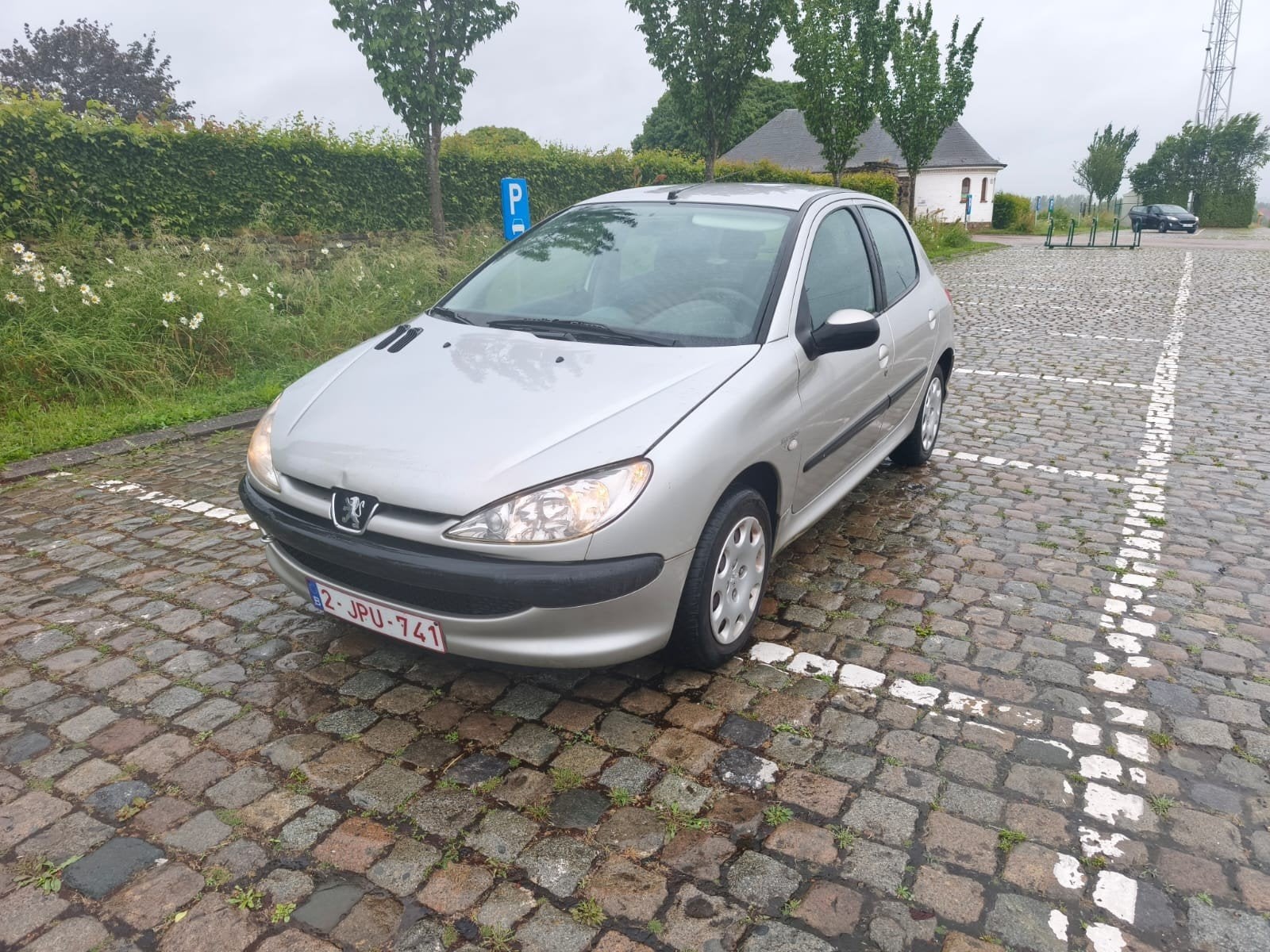 Peugeot 206. 98.000 km!!! met keuring, Auto's, 1360 cc, Handgeschakeld, Particulier, Euro 4