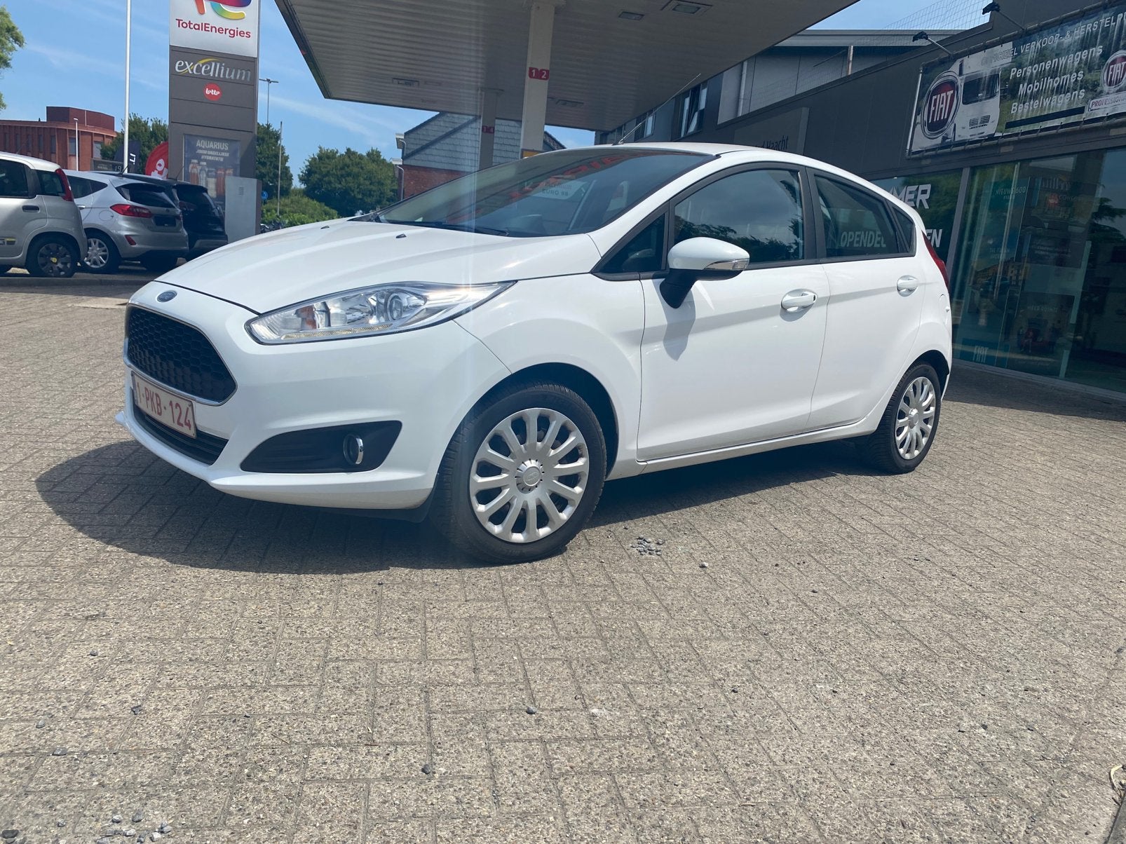 Ford fiesta 2016 ecoboost benzin, Achat, Boîte manuelle, Noir, 5 portes