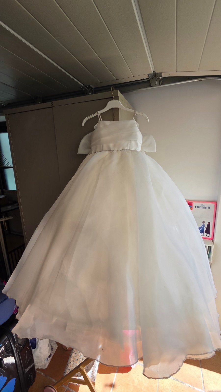 rose de mariée pour enfant 6 à 7ans., Kleding | Dames, Trouwkleding en Trouwaccessoires, Ophalen, Zo goed als nieuw, Wit, Trouwjurk