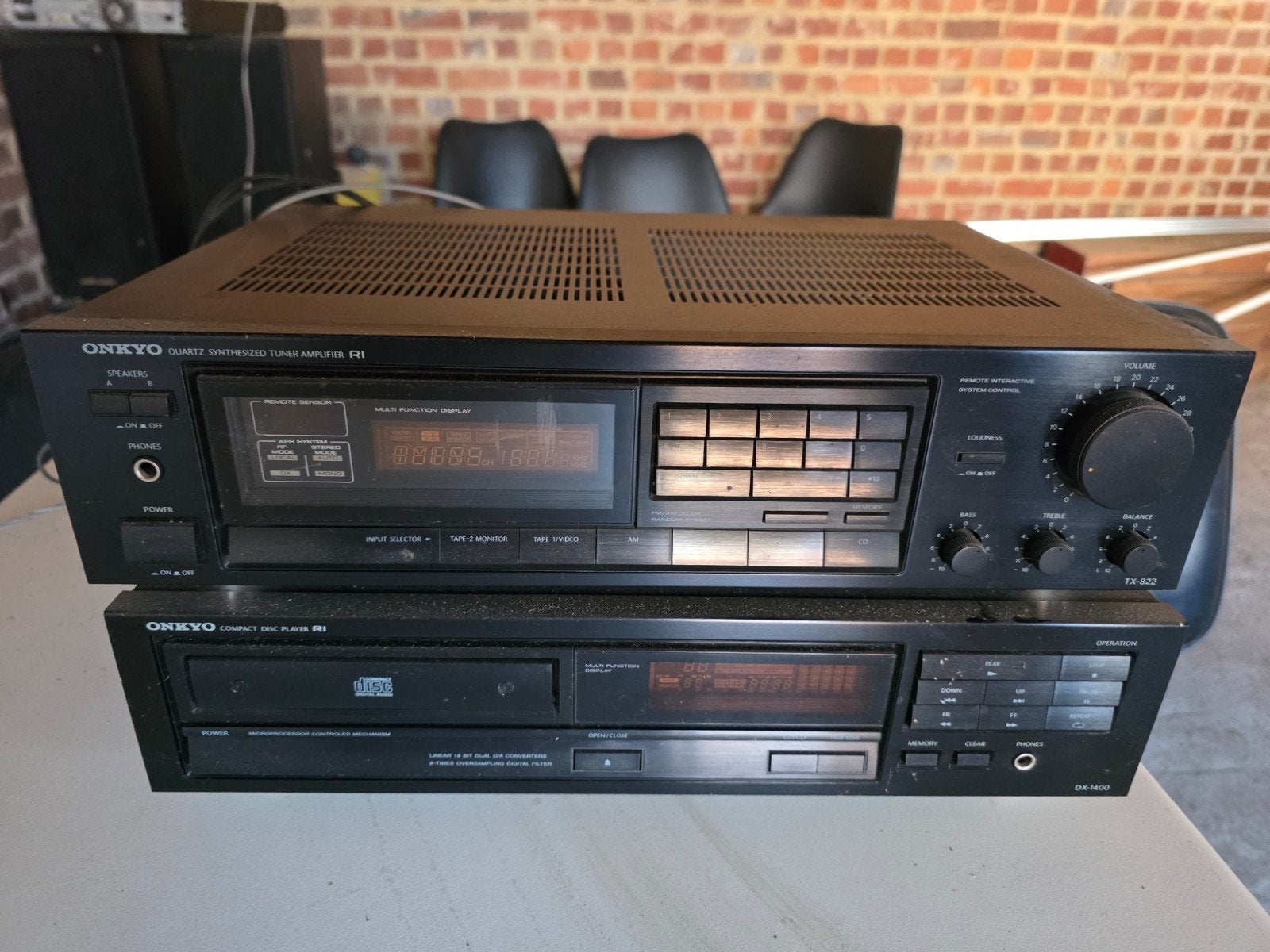 onky tuner amplifier TX-822, Enlèvement