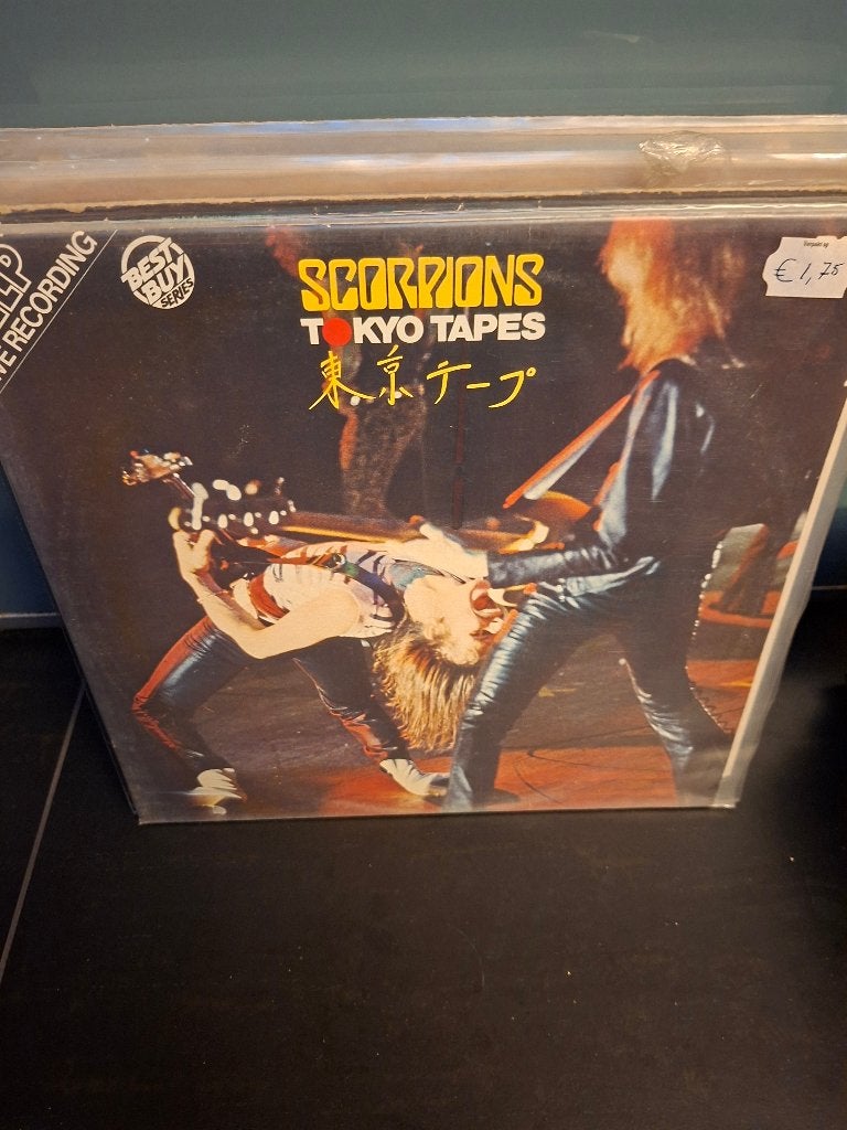 lp - scorpions - tokyo tapes - vak 9, Cd's en Dvd's, LP, Beschermende buitenhoes, Ophalen of Verzenden, Zo goed als nieuw