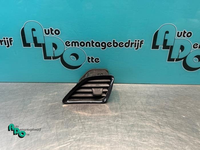 Luchtrooster Dashboard van een Opel Karl (Karl 15-), Auto-onderdelen, Gebruikt, -, -, Opel