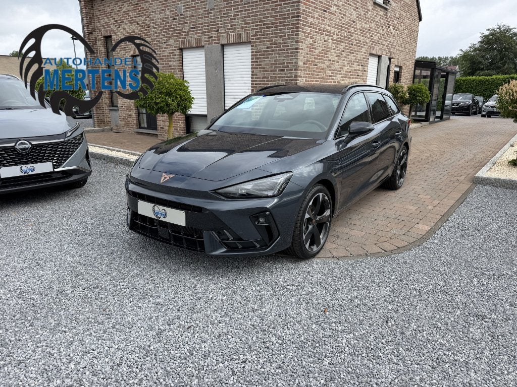 CUPRA Leon ST 1.5 eTSI 150PK MHEV DSG EL/KOFFER *6855KM*, Auto's, Cupra, Automaat, 1498 cc, 4 cilinders, https://public.car-pass.be/vhr/45374290-2339-491f-99ad-4156d4f6b87b