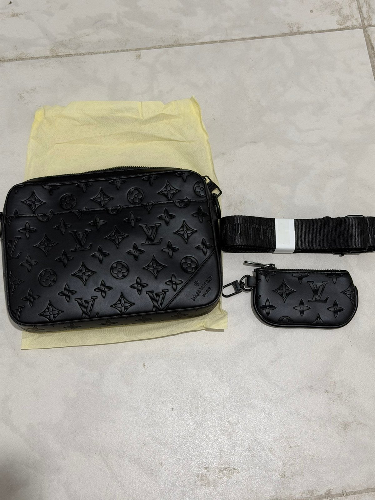 Schoudertas, Handtassen en Accessoires, Toilettassen, Verzenden, Zo goed als nieuw, Zwart