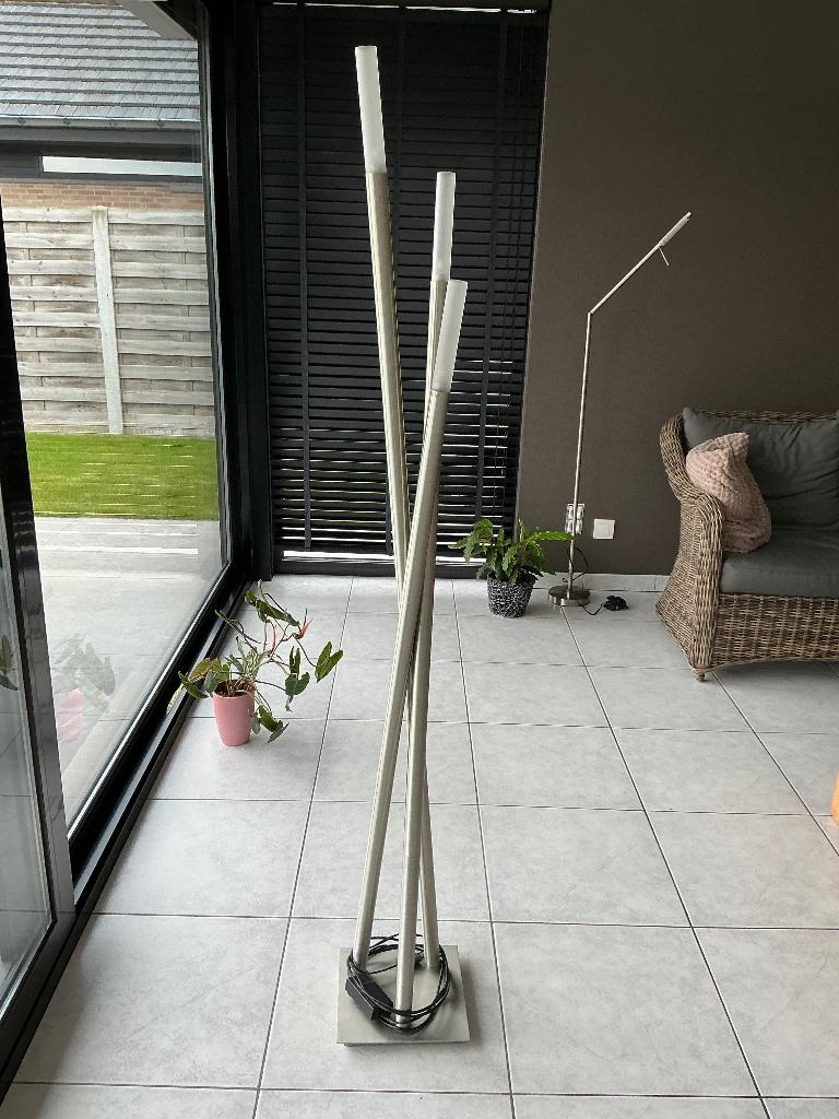 Staande lamp en kastlamp in RVS, Enlèvement, Comme neuf, Métal, 75 cm ou plus