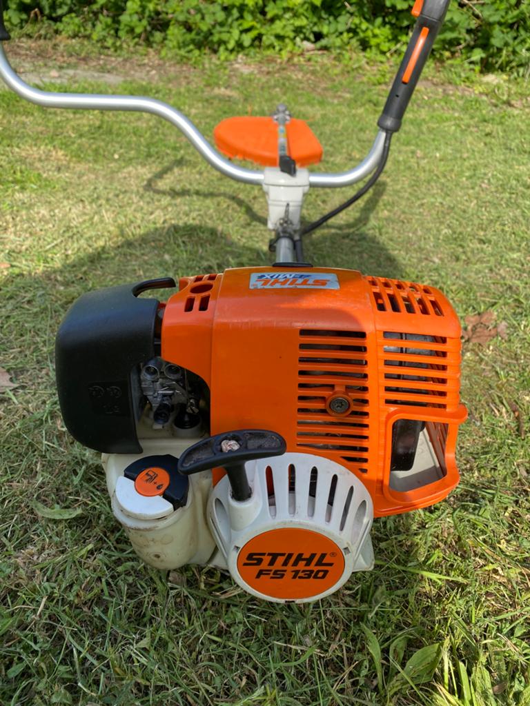 Débroussailleuse stihl fs130, Jardin & Terrasse, Enlèvement, Utilisé