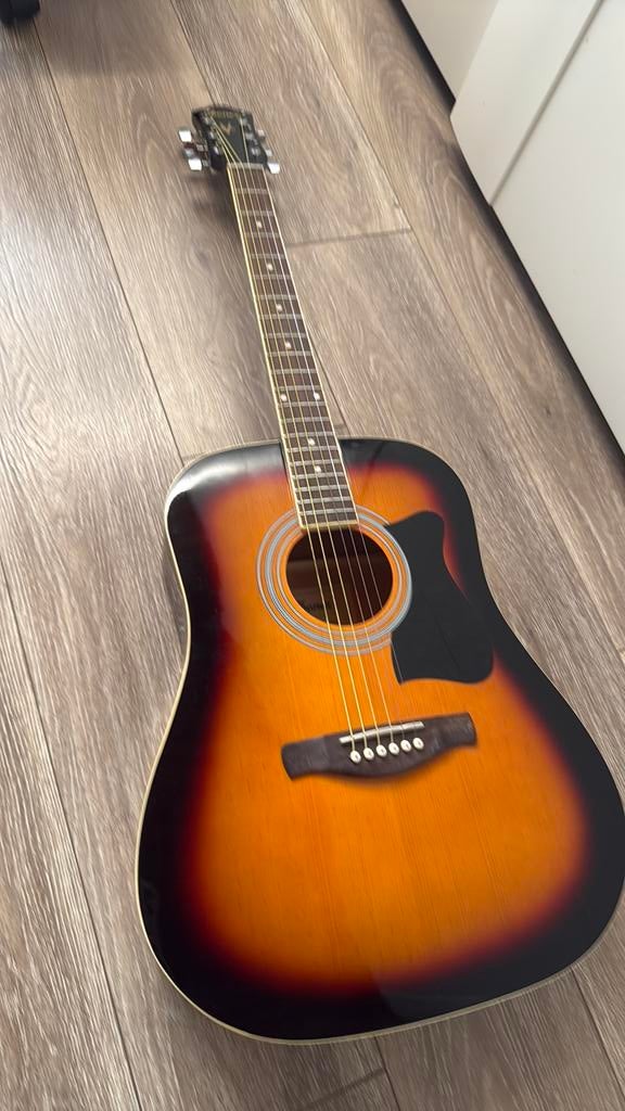 Akoestische gitaar, Muziek en Instrumenten, Snaarinstrumenten | Gitaren | Akoestisch, Ophalen, Zo goed als nieuw