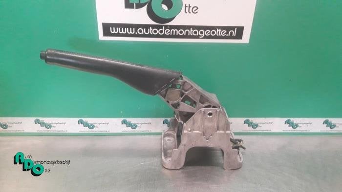 Levier frein à main d'un Volkswagen Touran (Touran 03-), Volkswagen, -, 3 mois de garantie, Utilisé