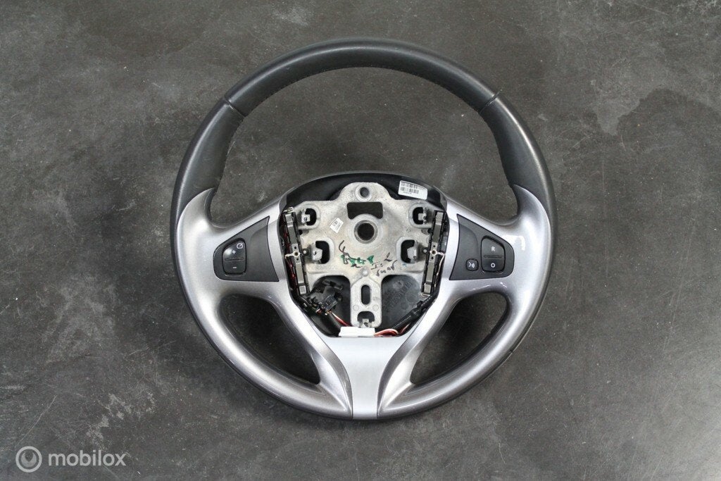 Volant cuir Renault Clio (2012-2020), Enlèvement ou Envoi, Utilisé