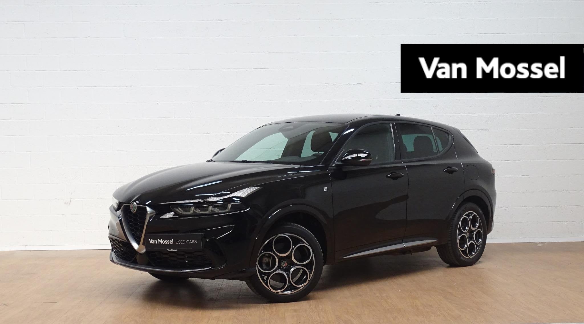 Alfa Romeo Tonale 1.3 T280 PHEV Q4 Ti, Automaat, Stof, 4 cilinders, 16 kWh