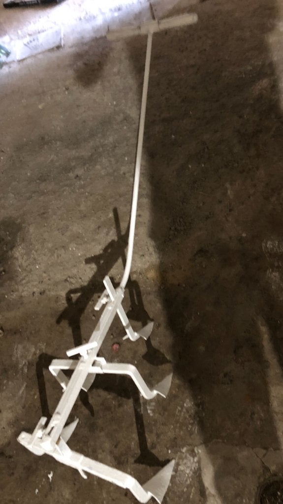 Antiek handploeg, Ophalen